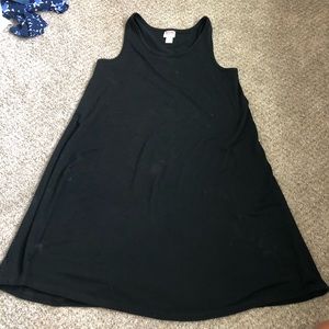 Black shift dress